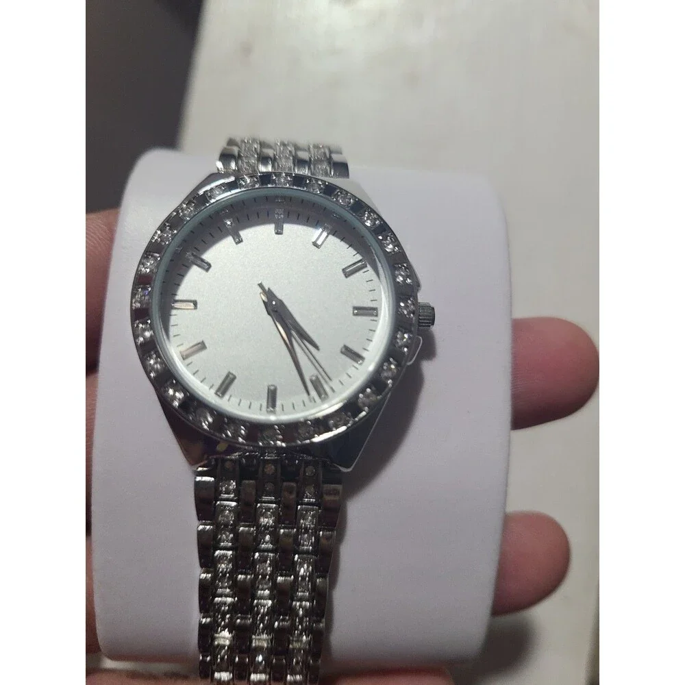 I.n.c. International Concepts Women's Silver tone Bracelet Watch silver NEW